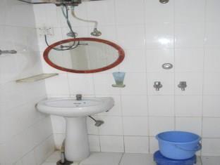 Hotel Yamuna Dham *